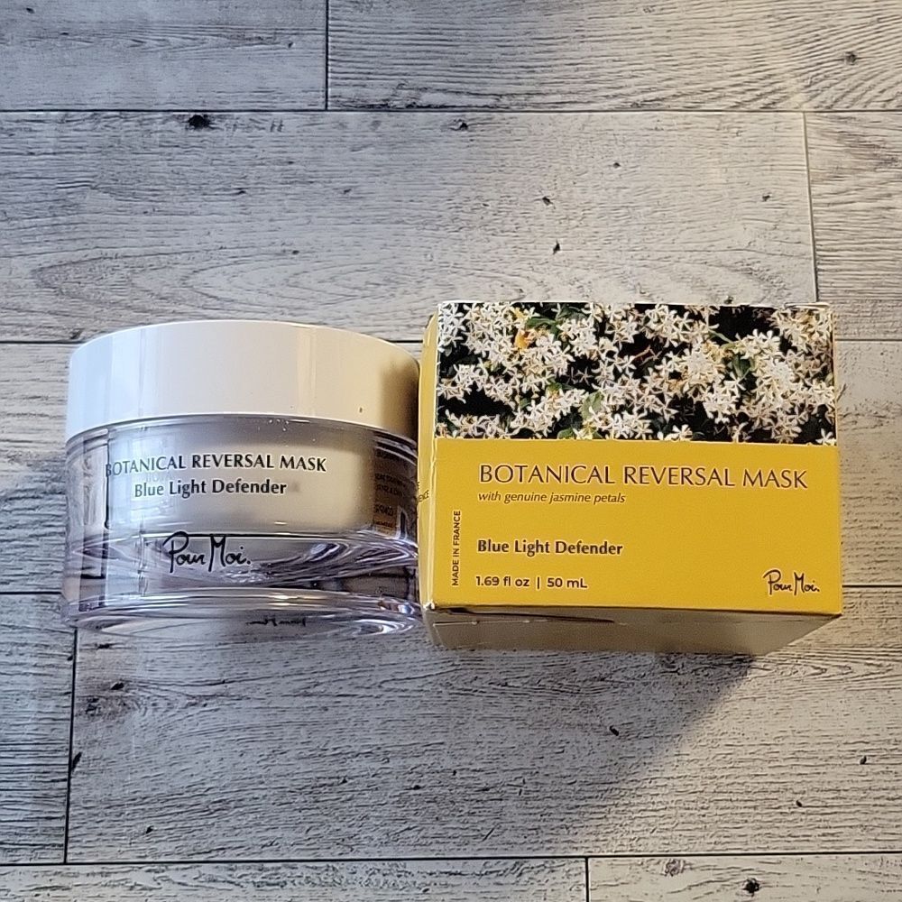 Pour Moi Skincare Botanical Reversal Mask